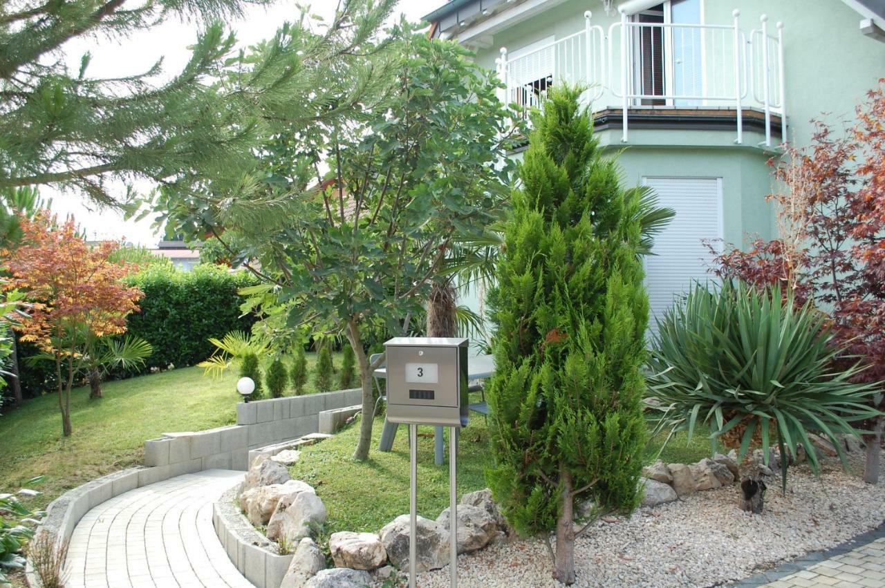 Fewo Bachmann Landhaus 1, Auch Kurzfristig Ep Eintrittskarten Garantiert!!! Rust Exterior foto